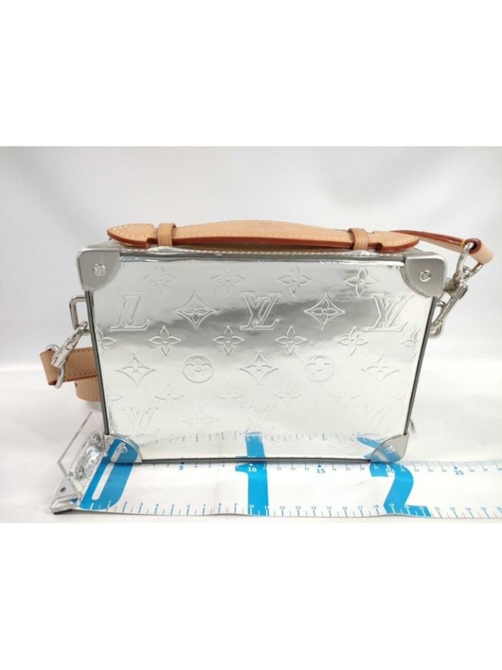 Louis Vuitton Soft Trunk Silver Monogram Mirror 2-Way - Picture 2 of 10